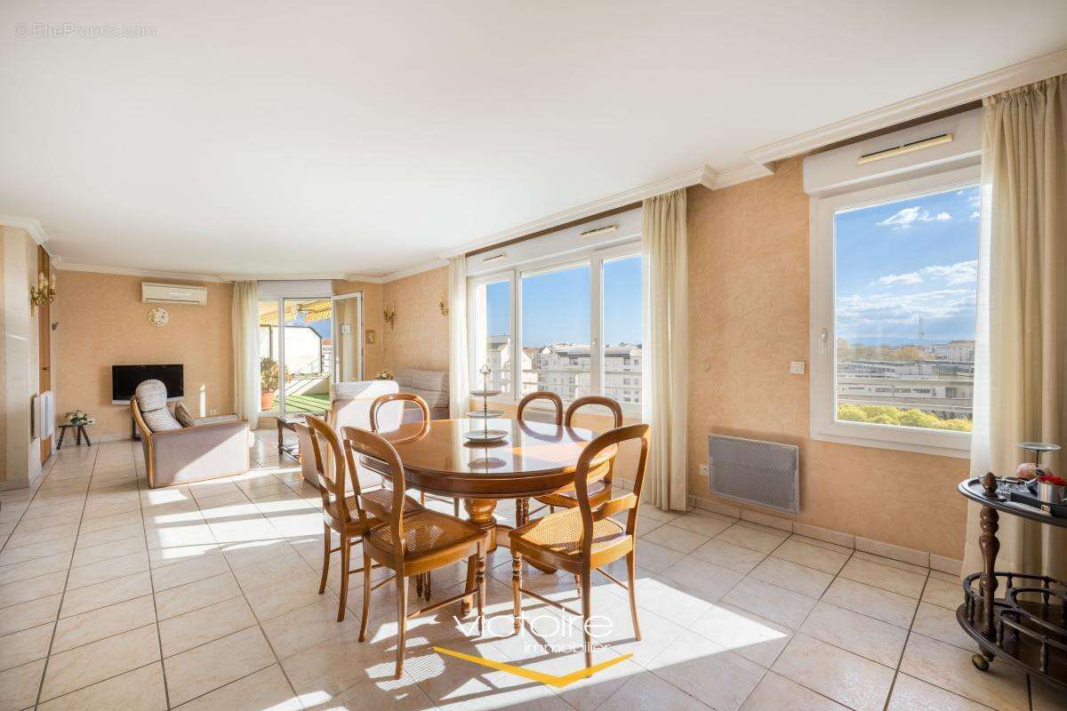 Appartement à LYON-3E