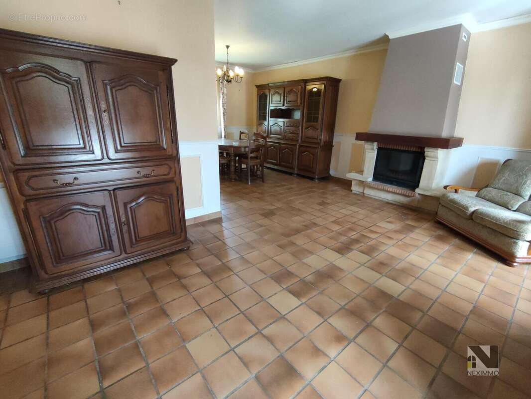 n°3 - Maison à LANOUAILLE
