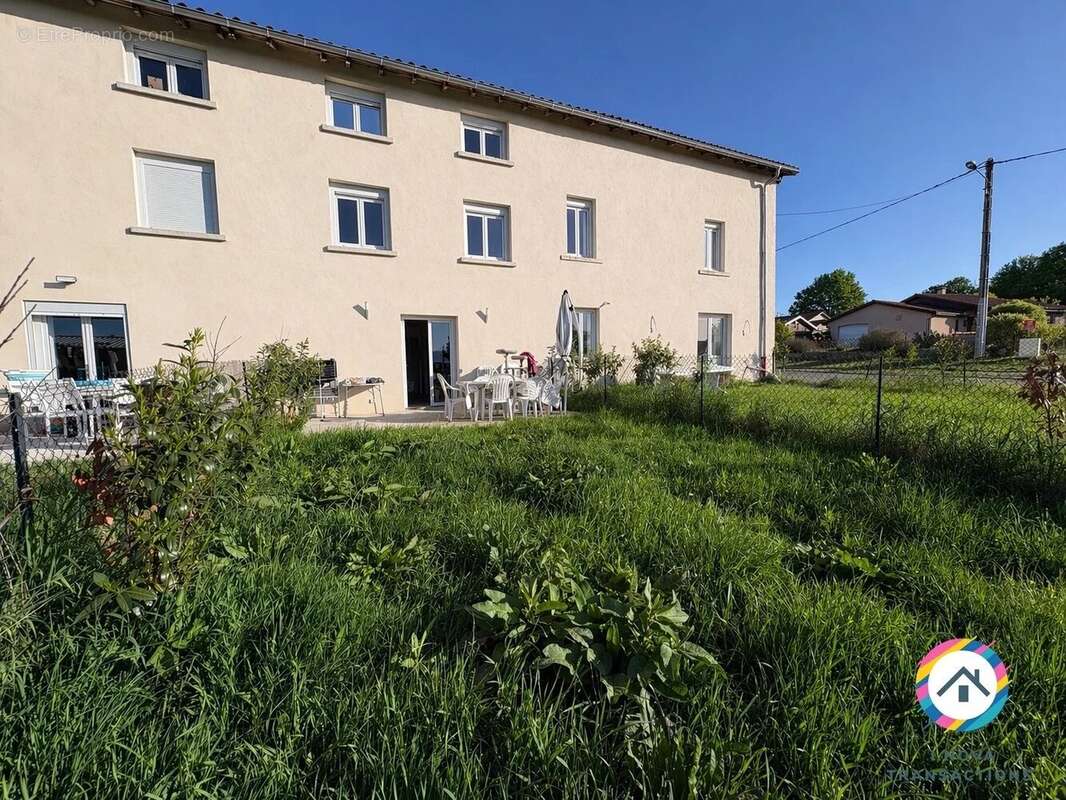 Maison à MONTMERLE-SUR-SAONE