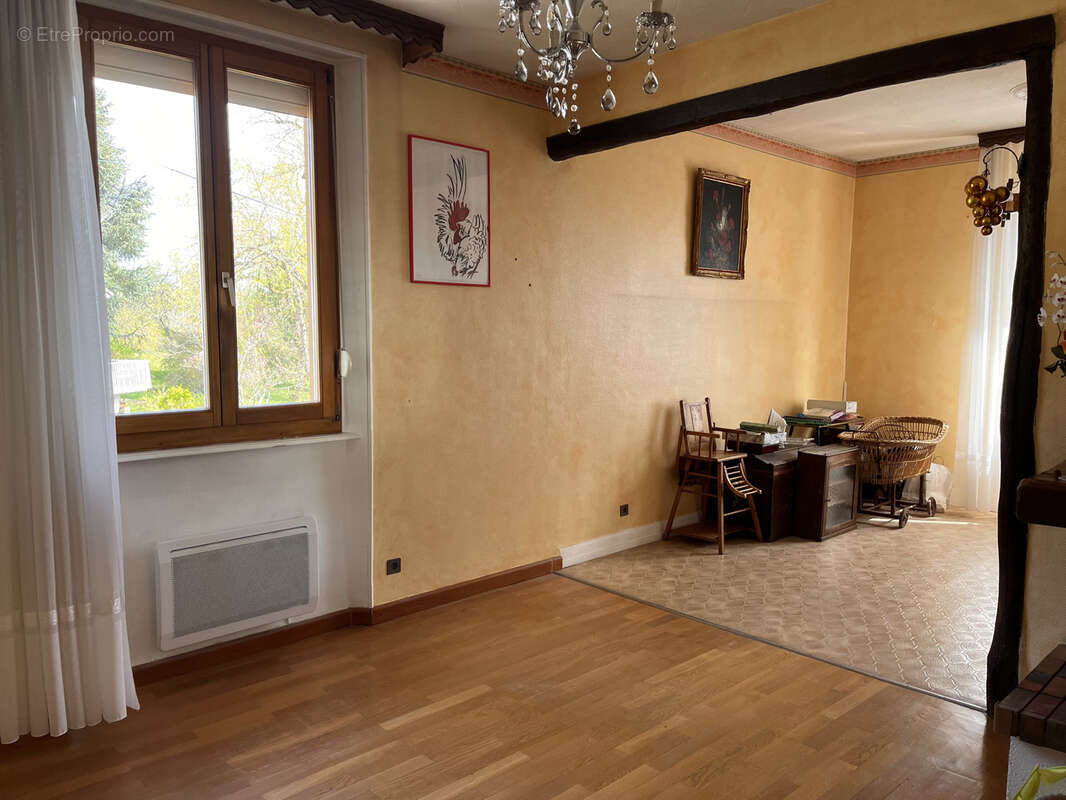 Appartement à CRAVANCHE