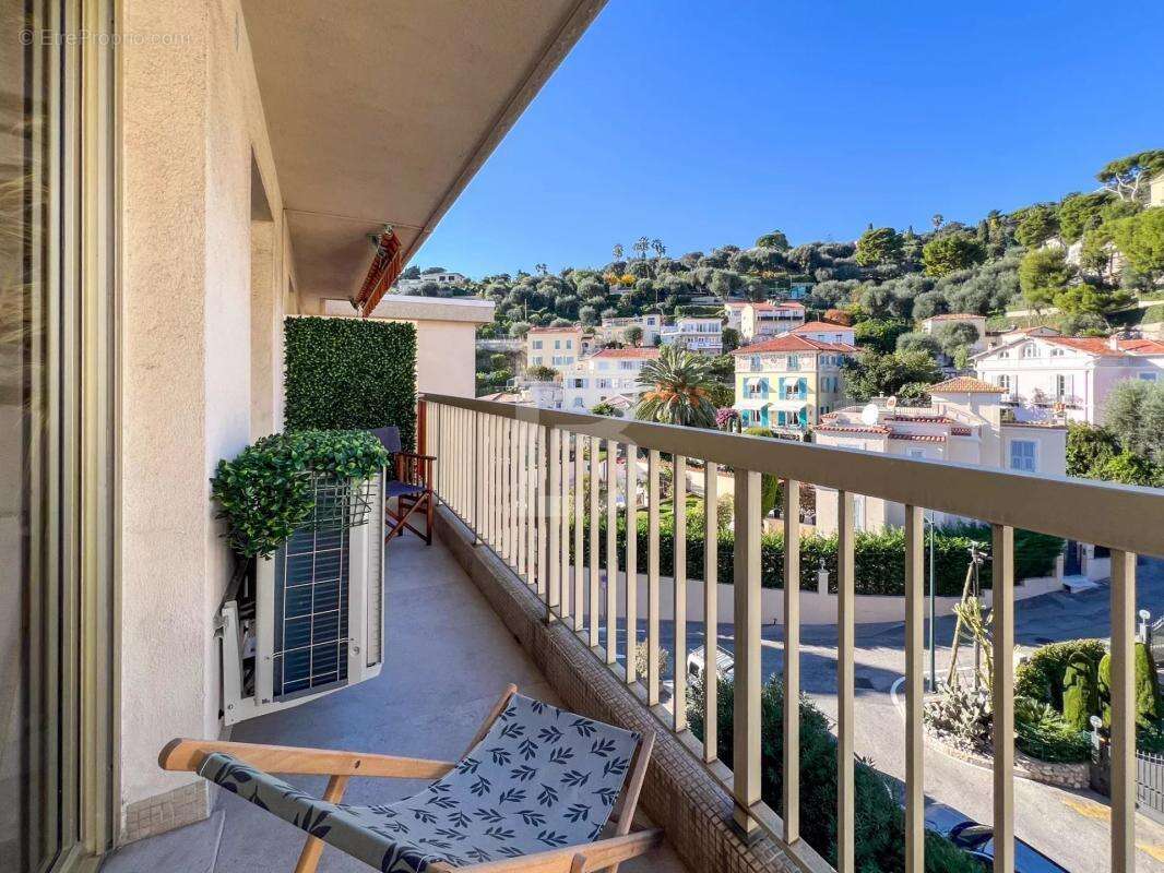 Appartement à BEAULIEU-SUR-MER