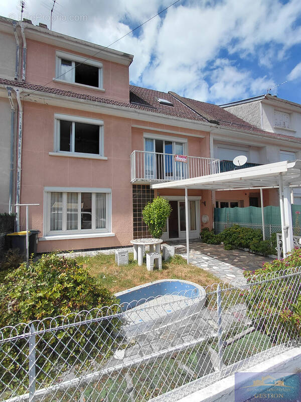 Maison à LOURDES