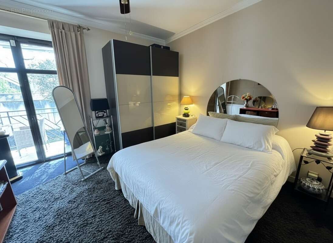 Appartement 111 m² à Orleans  - photo 8