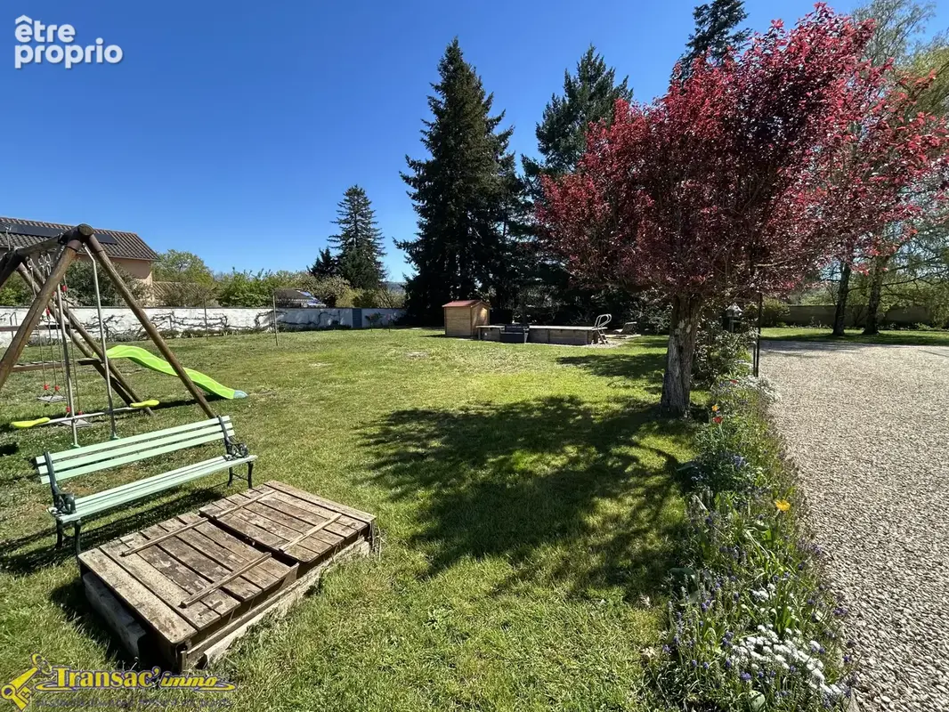 Propriété 6 pièces 150m2 avec terrain arboré et garage - photo 15