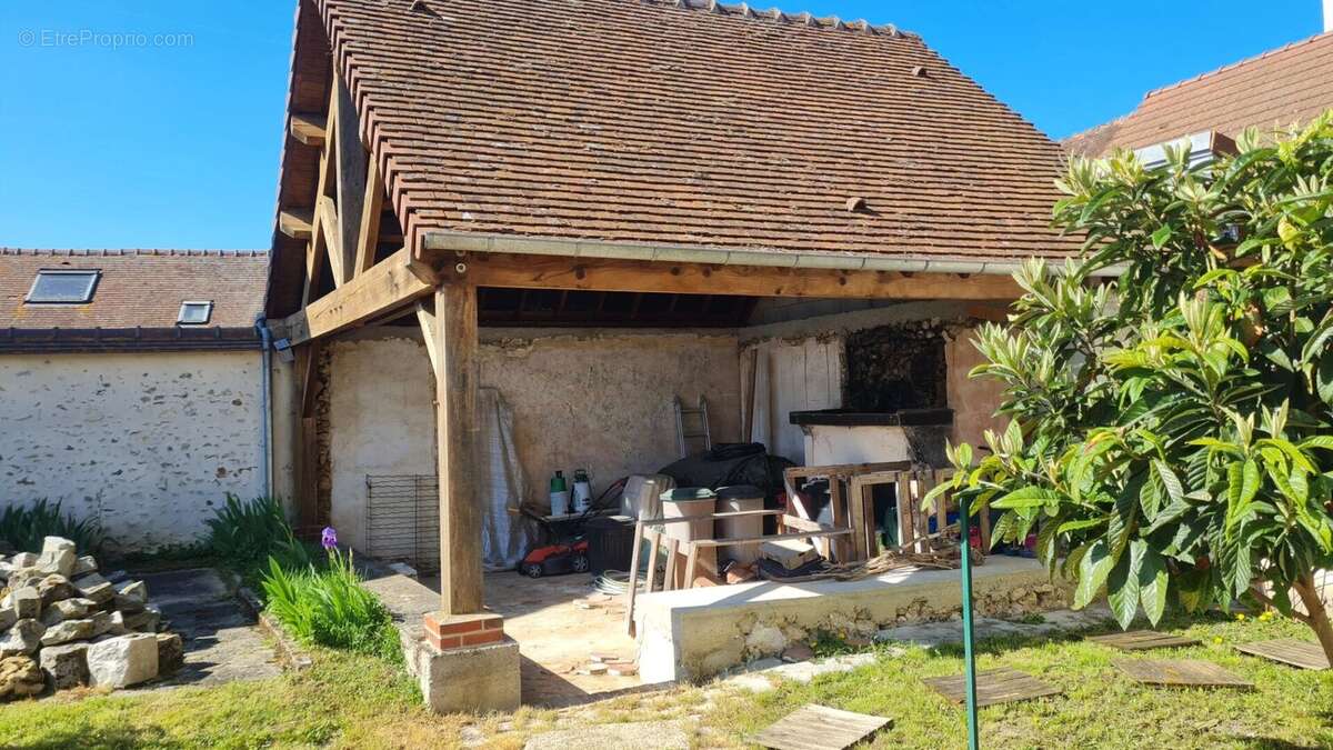 Maison à BAILLEAU-ARMENONVILLE