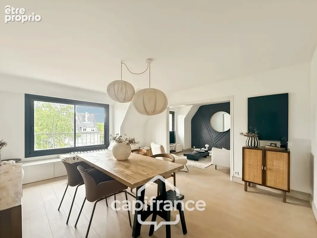 À VENDRE PONTIVY – Appartement rénové de plus de 73 m² au dernier étage, à 500 m du centre-ville - photo 2