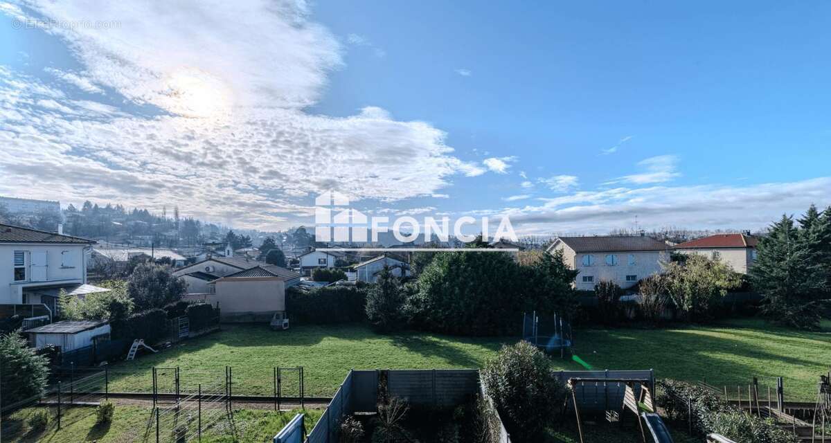 Maison à JASSANS-RIOTTIER