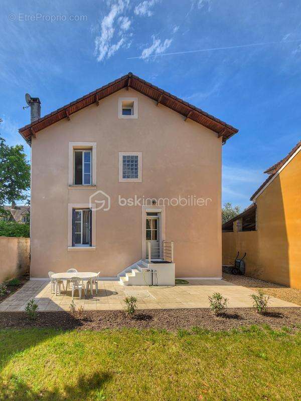 Maison Meulière à Villiers-sur-Marne : cachet, espace et luminosité _ Vidéo de présentation disponible - photo 4