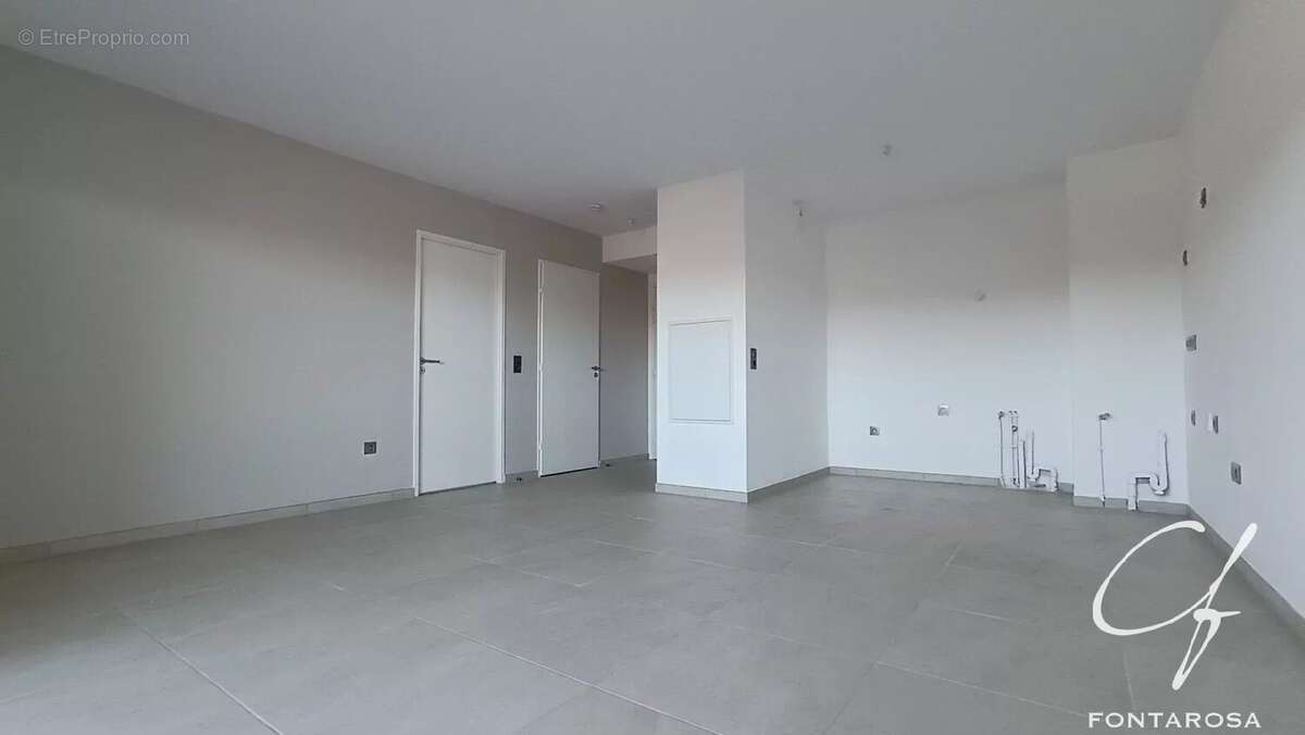 Appartement à FREJUS