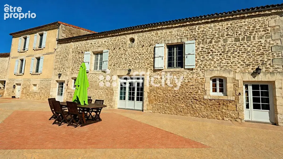 Maison 10 pièces 355 m² à vendre à Asnieres-Sur-Nouere (16290) - photo 21