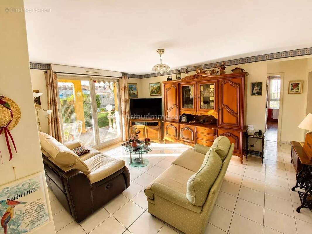 Vente Appartement Colmar(68000) 234 000ï¿œ - photo 2
