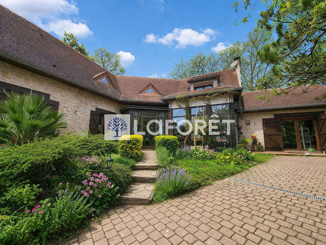 Maison à NOGENT-SUR-SEINE