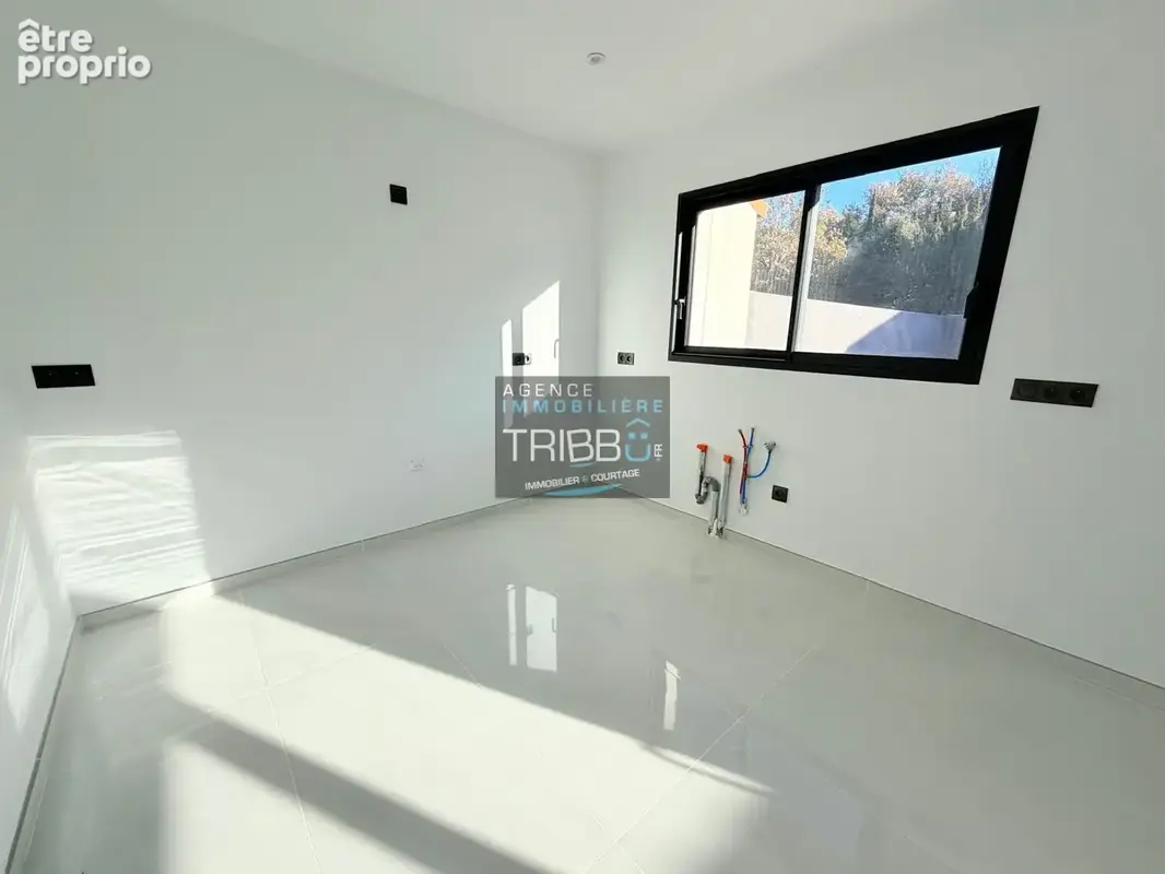 Villa neuve t4 avec jardin et garage à passa   proche thuir - photo 7