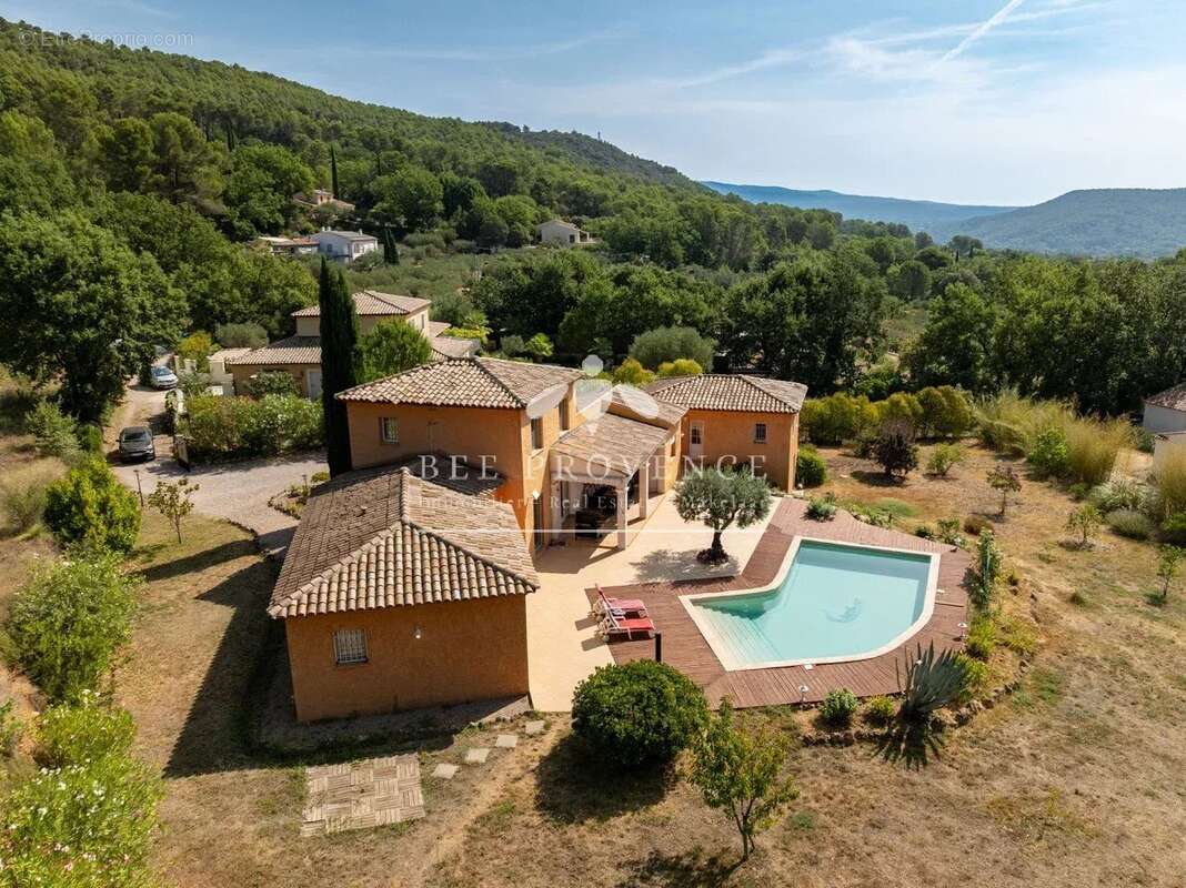 Villa de qualité au calme avec vue et piscine - photo 2