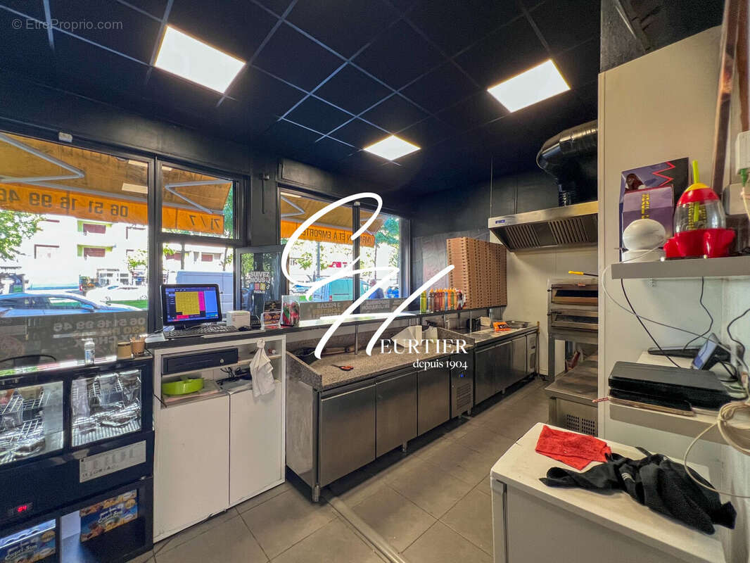 Commerce à GRENOBLE