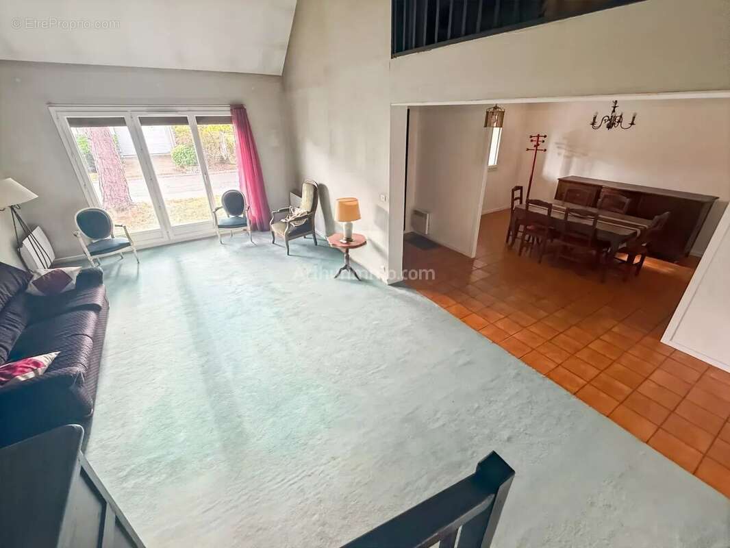 Maison à SOISY-SUR-SEINE