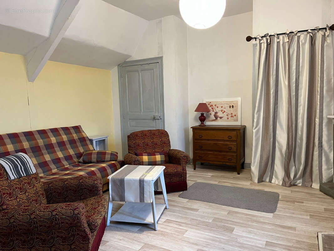 Appartement à LA COQUILLE