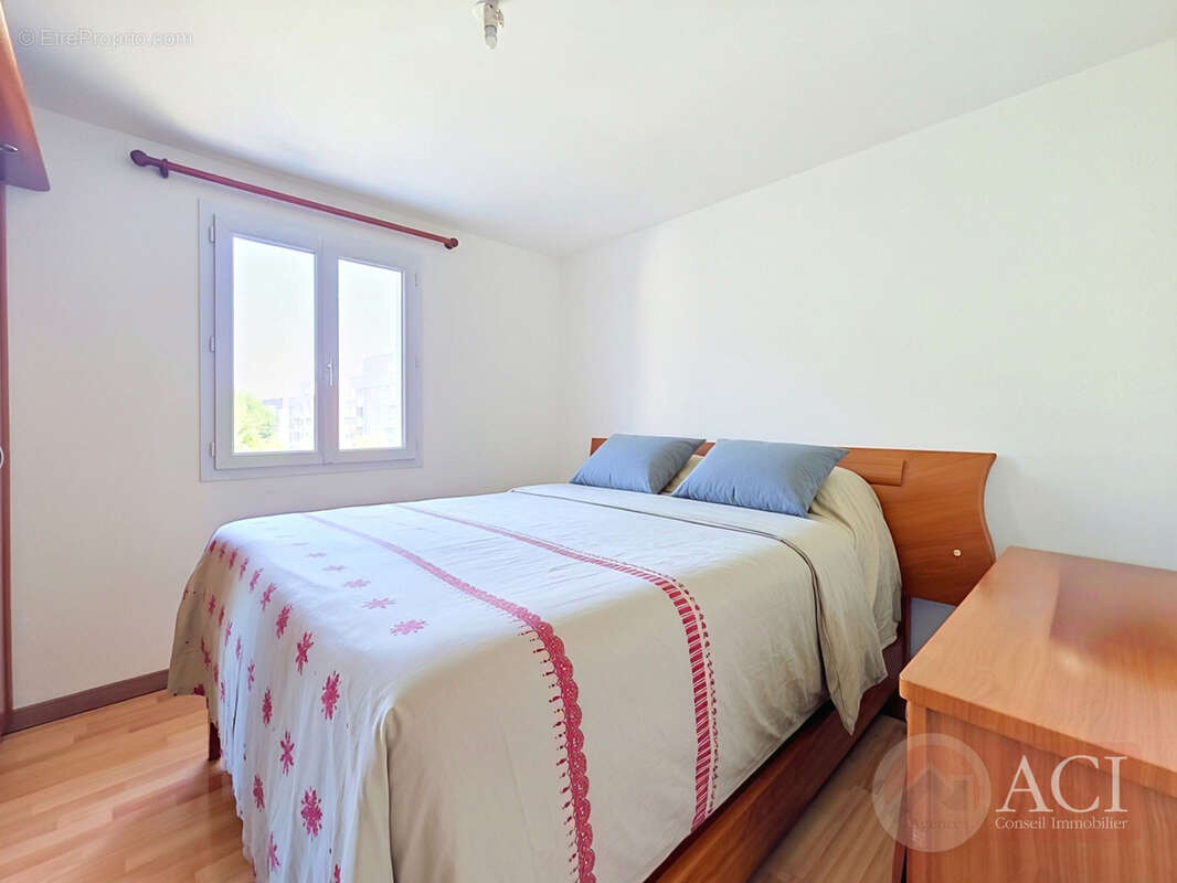Maison 95 m² à Sarcelles  - photo 5