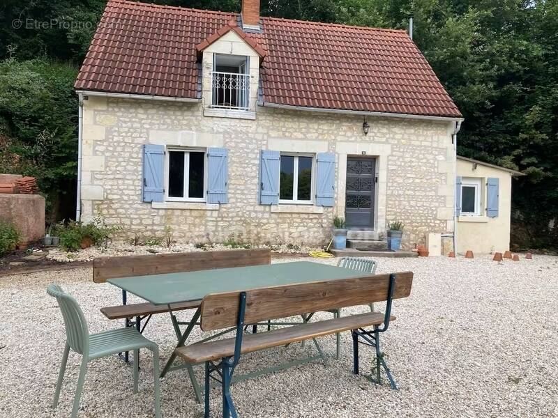Maison à VILLENTROIS