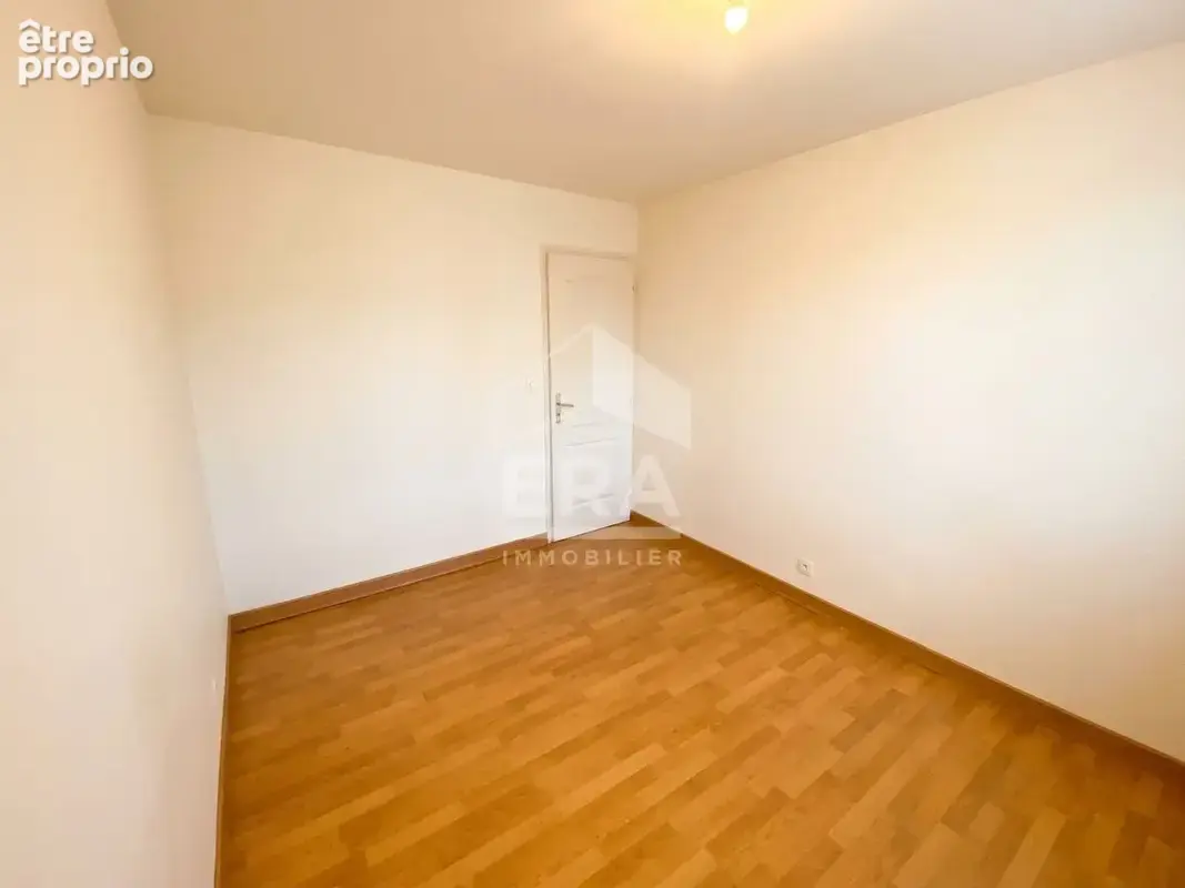 Immeuble 179m² à tours - photo 6