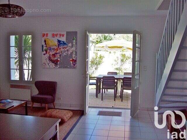 Photo 3 - Maison à SAINT-MARTIN-DE-RE