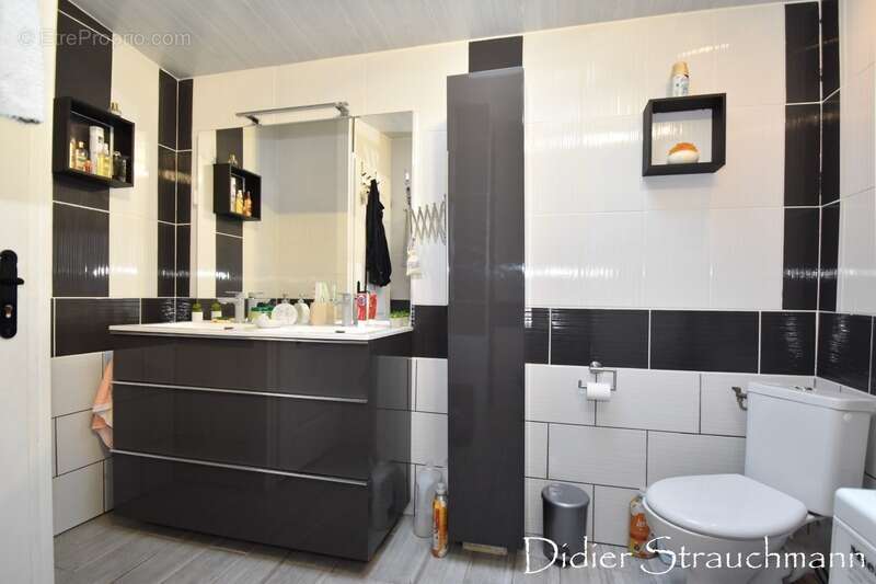 Maison à AIGREFEUILLE-D&#039;AUNIS