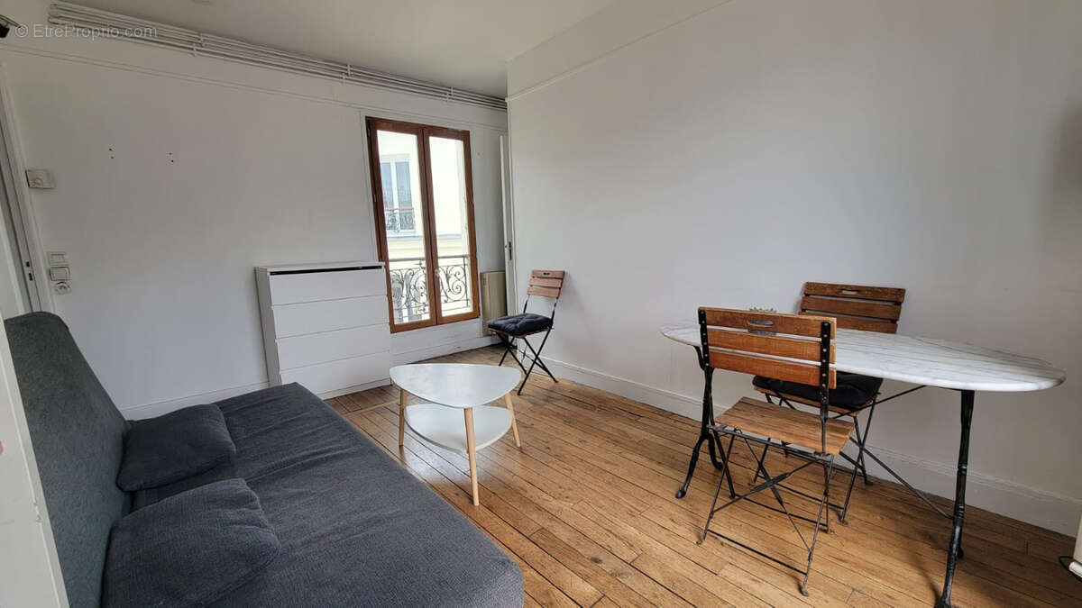 Appartement à PARIS-11E