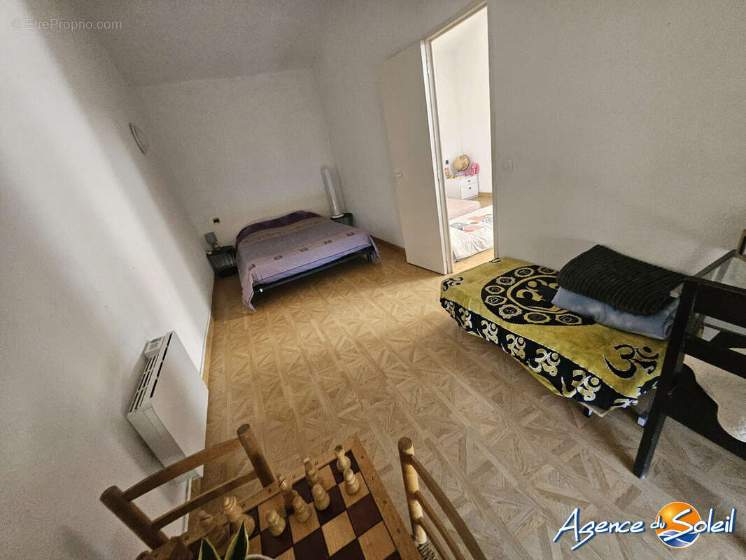 Appartement à LEZIGNAN-CORBIERES