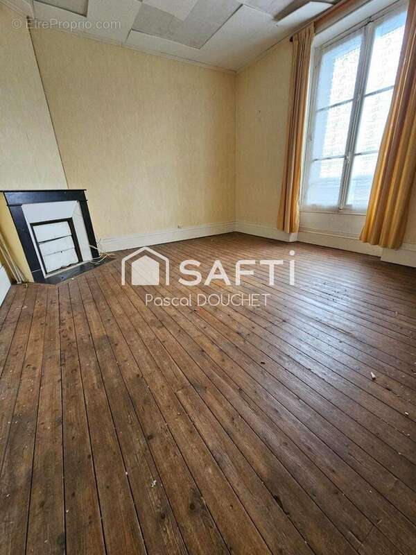 Photo 2 - Maison à CHATEAU-THIERRY