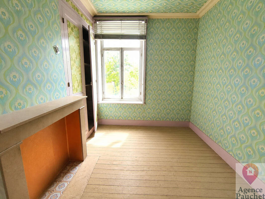 Boulogne-sur-mer   vieil âtre   exclusivité investisseurs   grande maison t7 de 135 m2 à rénover   division po - photo 8