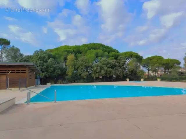 Appartement à FREJUS