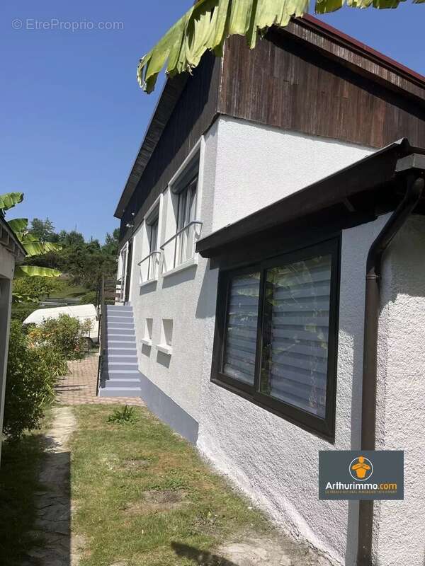 Maison à CHAMOUILLE