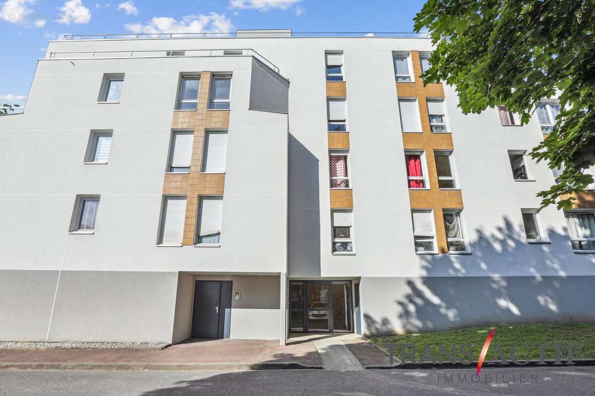 Appartement à ATHIS-MONS