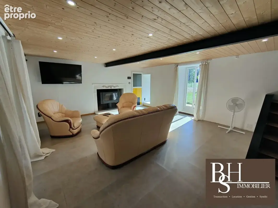 Maison 7 pièces 175 m² à vendre à Le Rochereau (86170) - photo 3