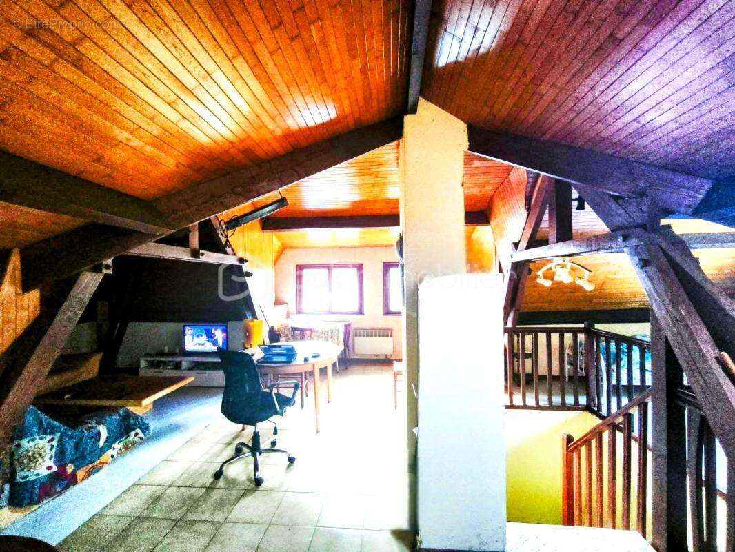 Maison à JUZET-DE-LUCHON