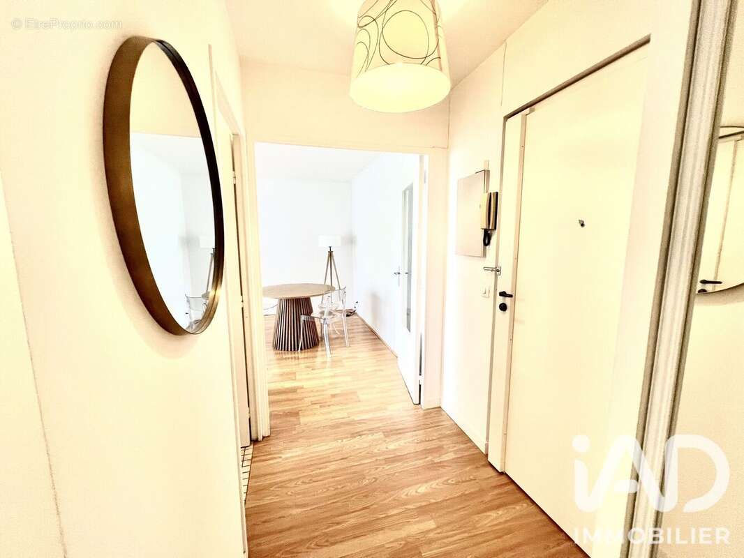 Photo 9 - Appartement à ISSY-LES-MOULINEAUX