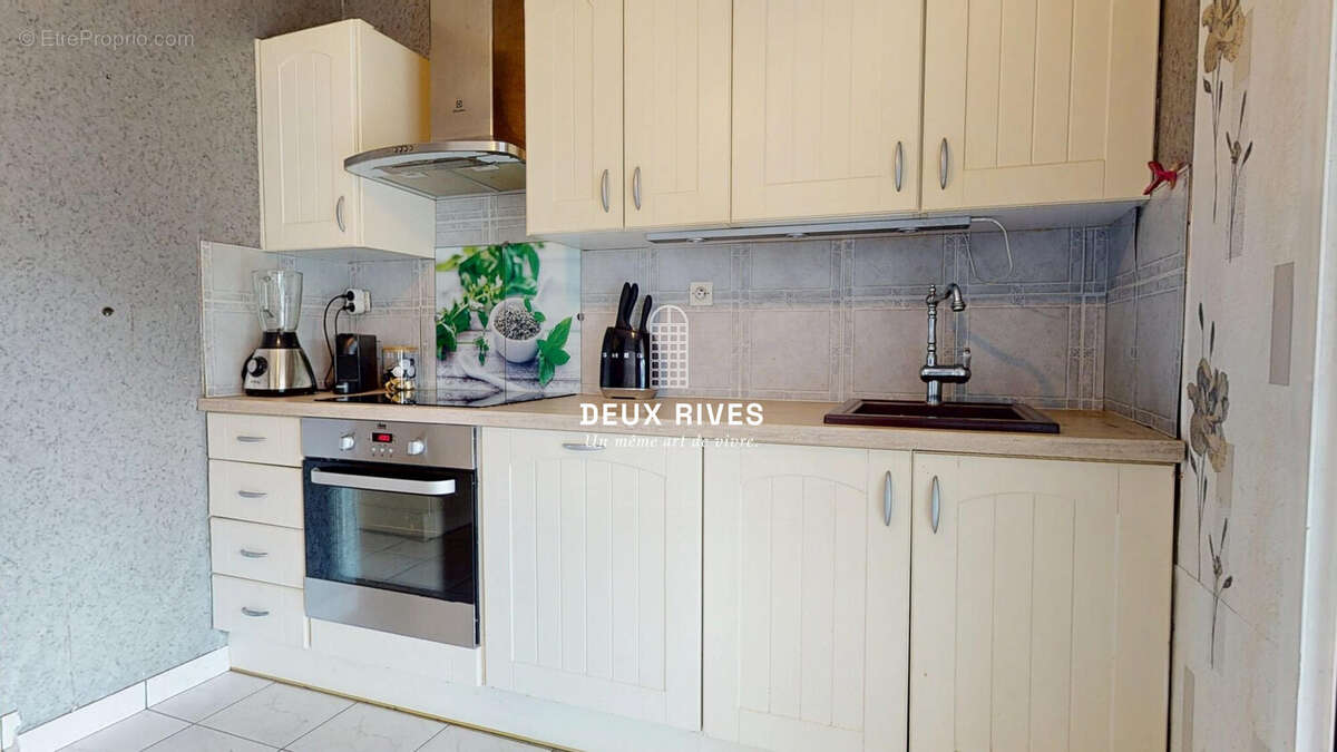 Maison à LES SORINIERES