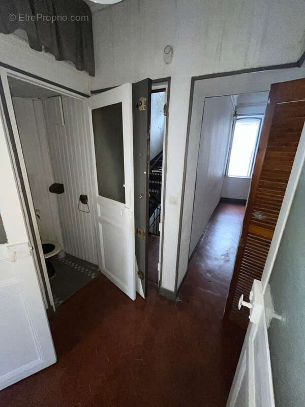 Appartement à MARSEILLE-2E