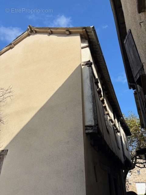 Maison à SAUVETERRE-DE-ROUERGUE