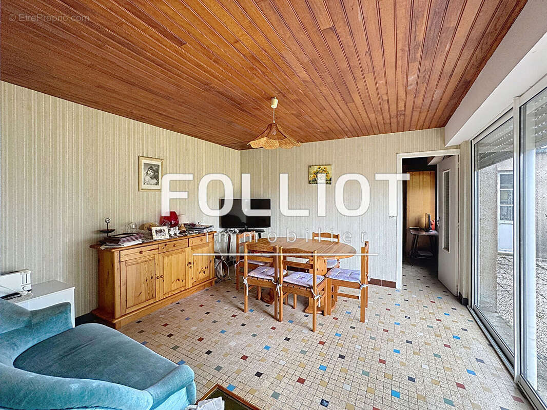 Maison à GOUVILLE-SUR-MER