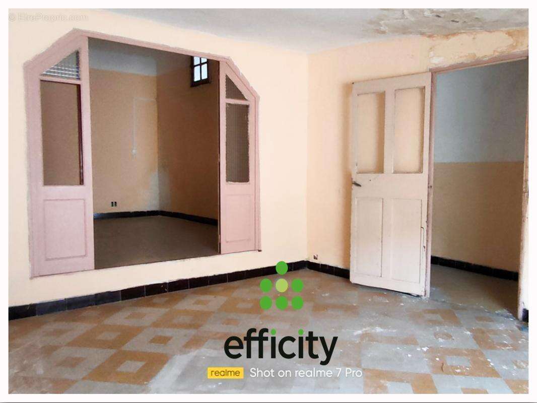 Maison à ROQUEVAIRE