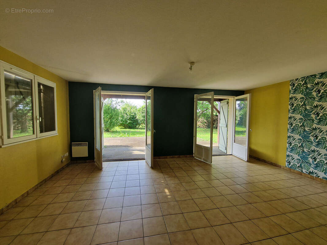 Maison à CASTELSARRASIN