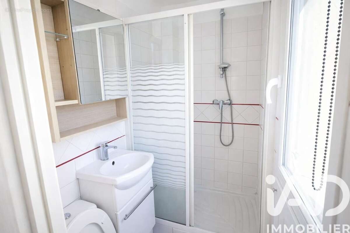 Photo 5 - Appartement à PARIS-18E