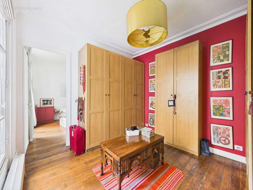 Appartement à PARIS-9E