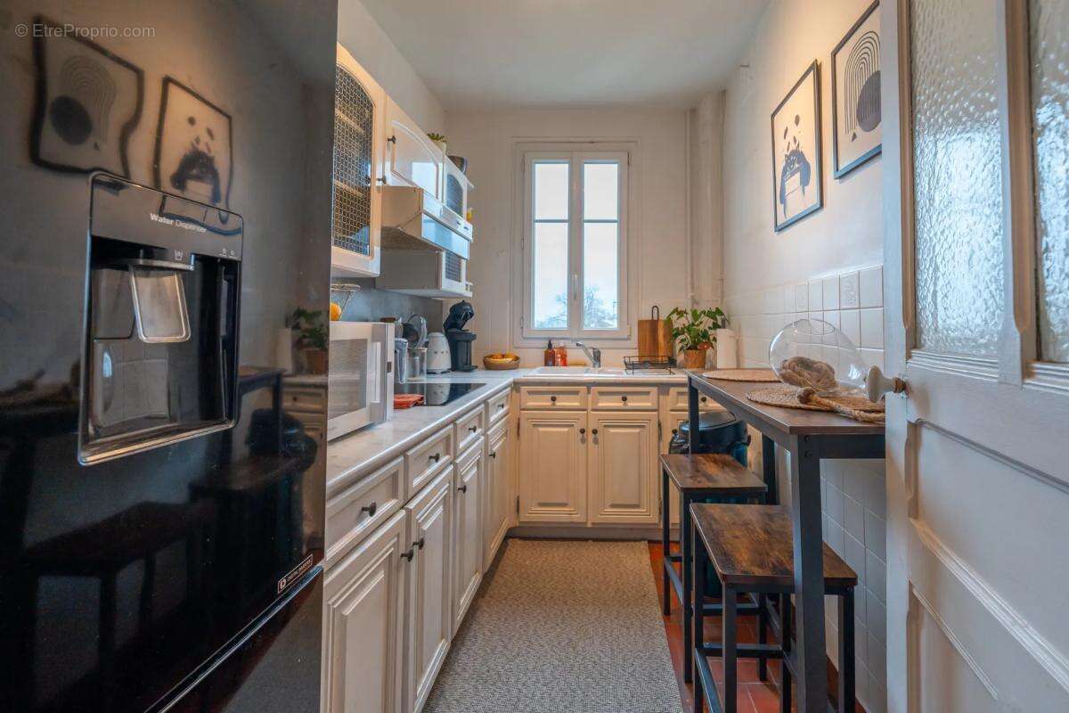 Appartement à ASNIERES-SUR-SEINE