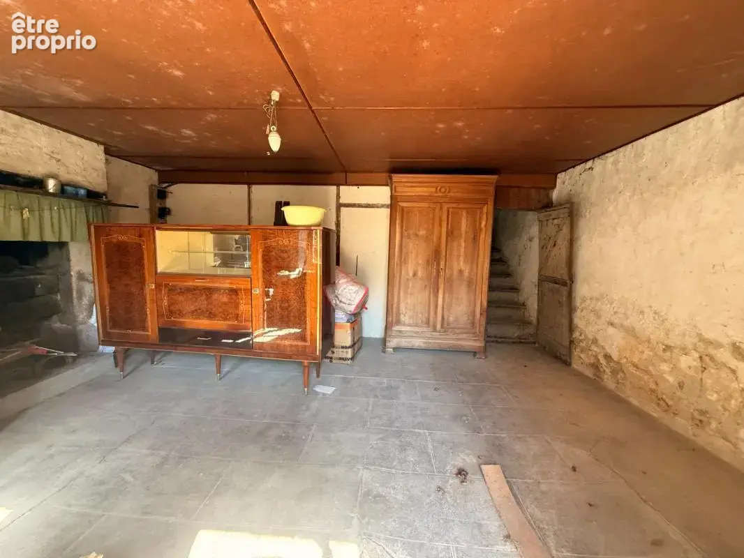 EN EXCLUSIVITE ! Charmante maison en pierre 60m² à rénover, Terrain de 900 m² 18 500 € - photo 5