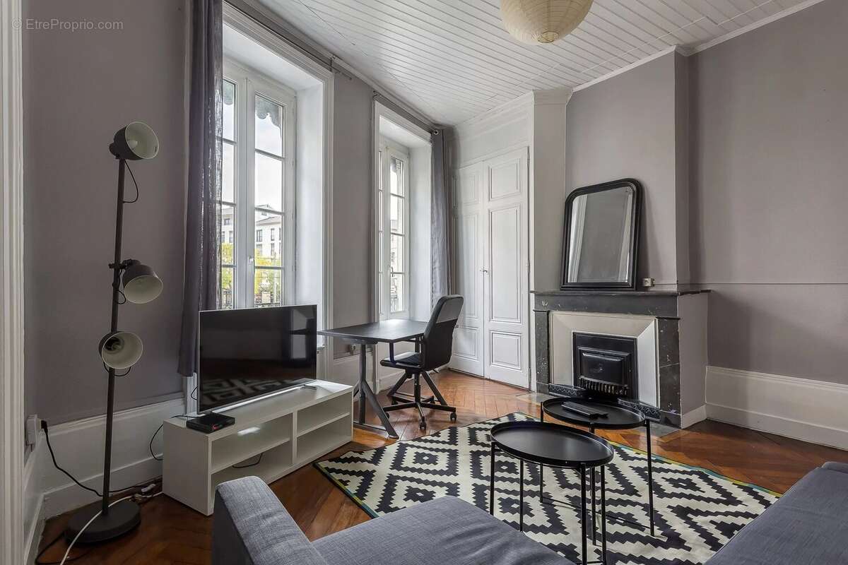 Appartement à LYON-9E