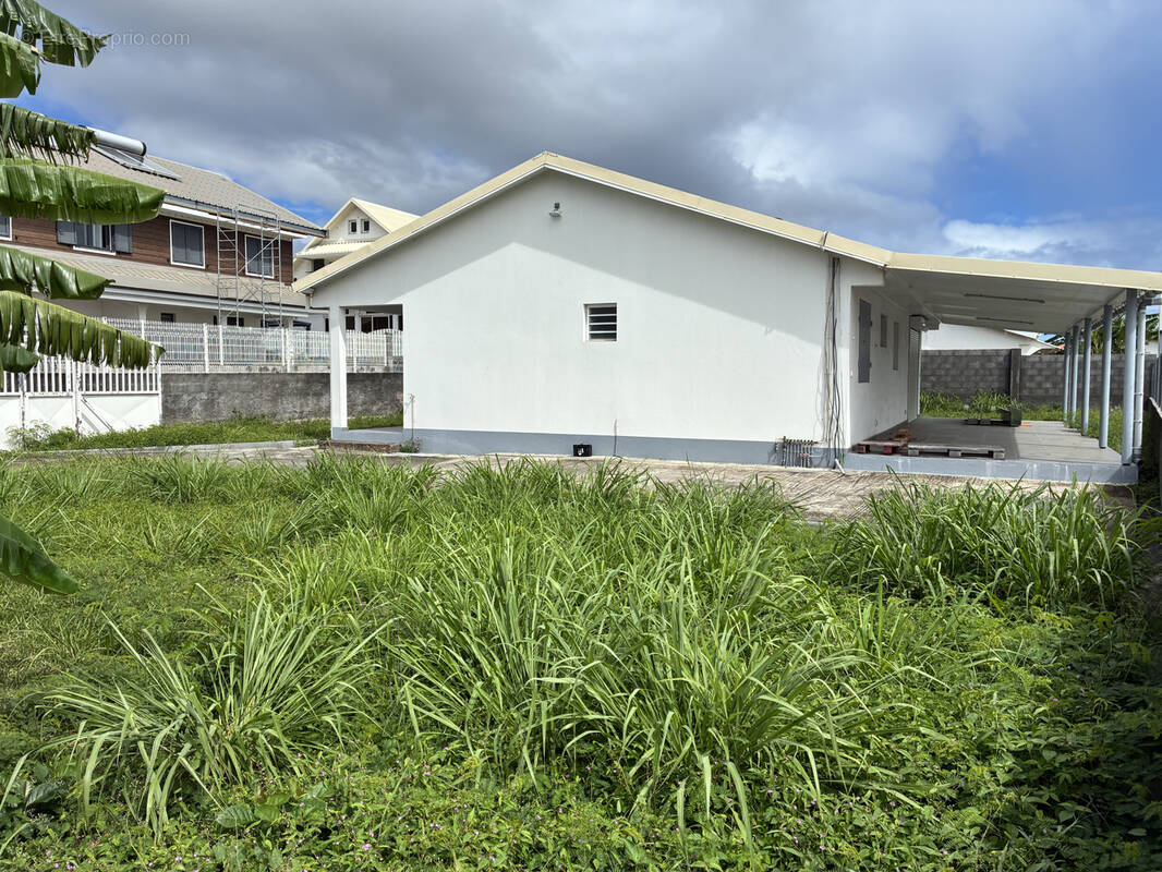 Maison à SAINT-DENIS