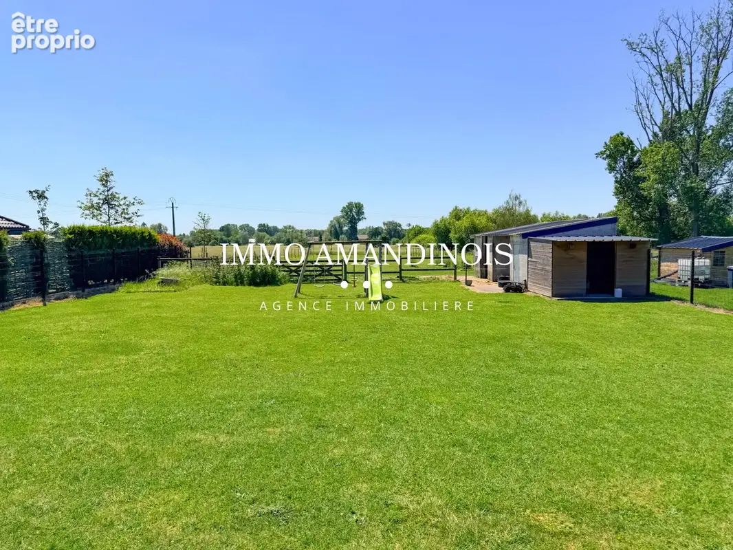 Rare plain pied de 246 m2 - 4 ch. - bureau - double garage sur 3000 m2 - photo 21