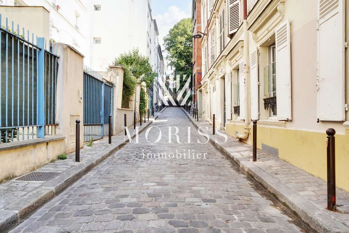 Studio - rue andre antoine - 75018 paris - photo 11